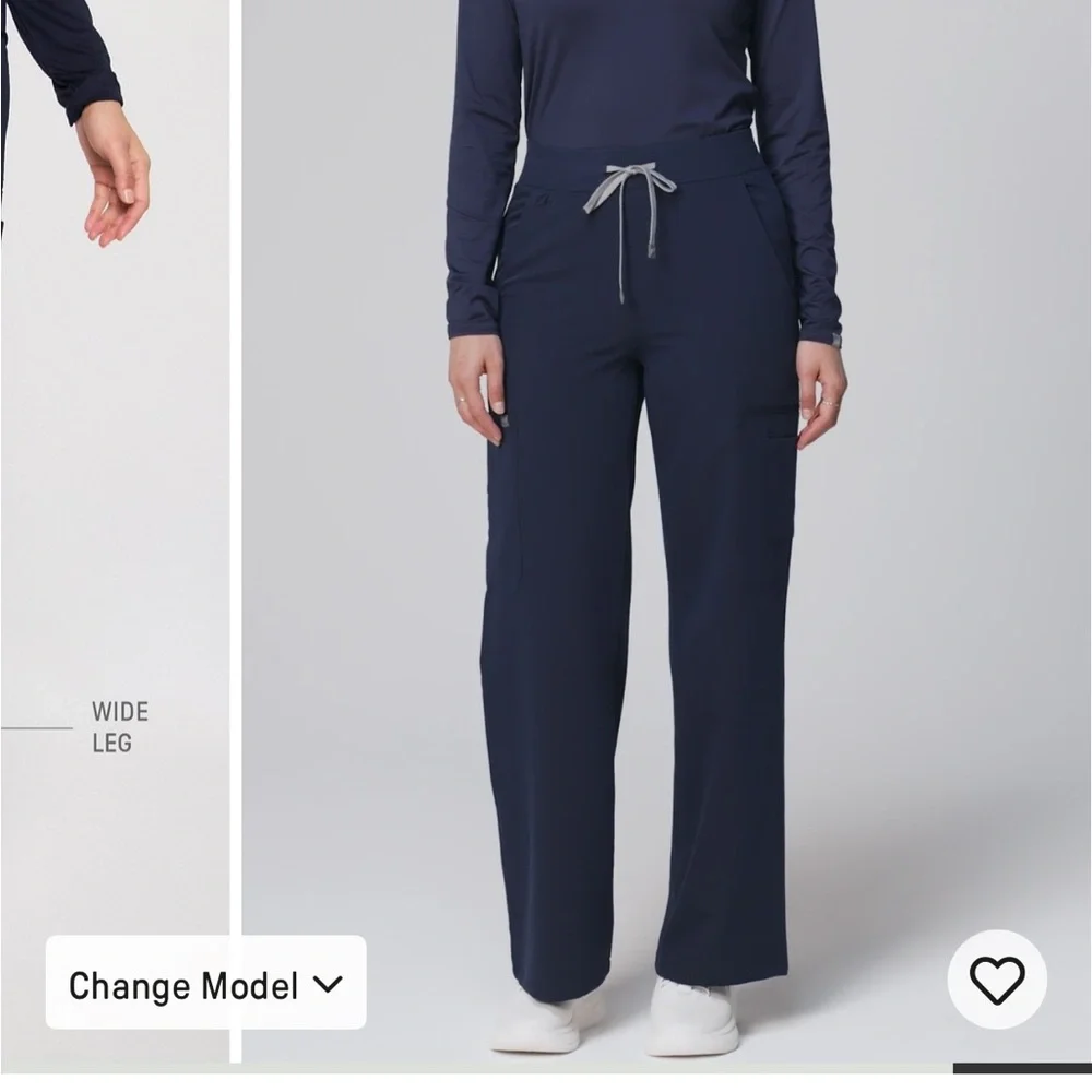 Wide-Leg high waisted Fabletics Scrub Pants - Picture 1 of 3